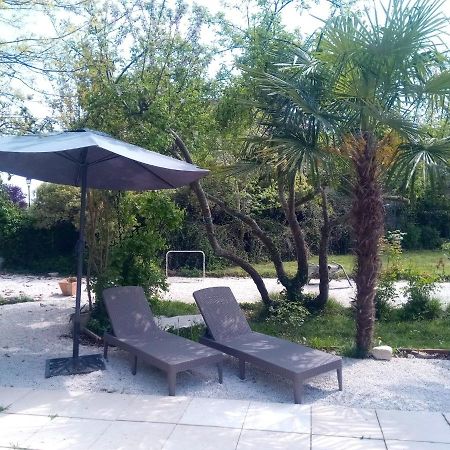 Maison Grandes Chambres Avec Cuisine -Jardin -Terrasse-Bbq Bastanes エクステリア 写真