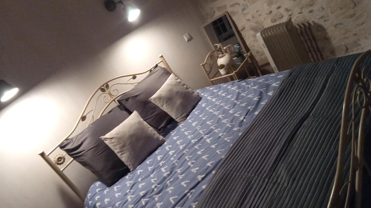 Maison Grandes Chambres Avec Cuisine -Jardin -Terrasse-Bbq Bastanes エクステリア 写真