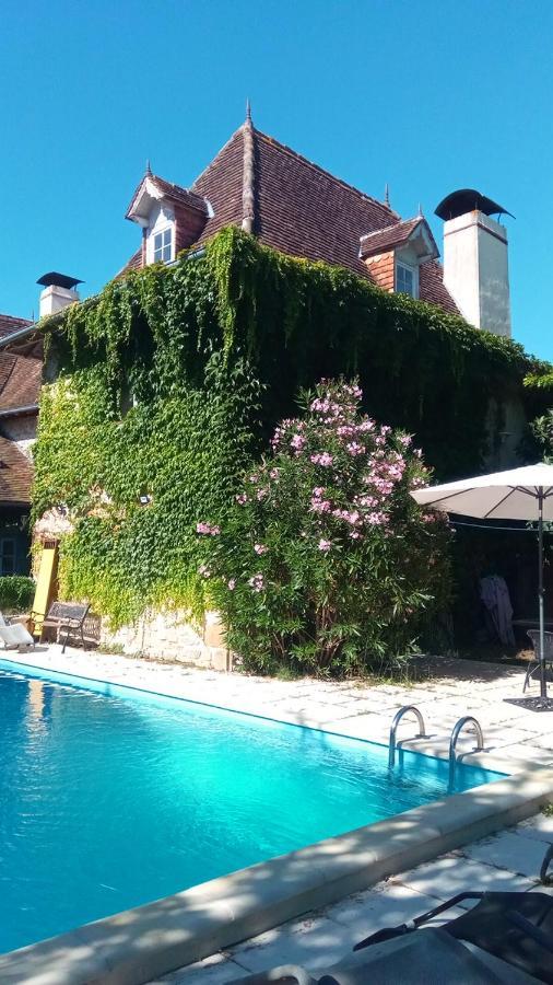 Maison Grandes Chambres Avec Cuisine -Jardin -Terrasse-Bbq Bastanes エクステリア 写真
